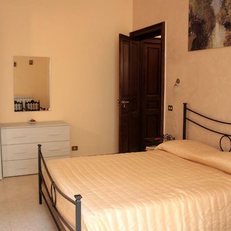 Domus Cicerone Bed & Breakfast Formia Exterior photo